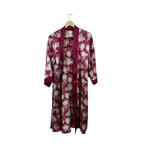 Adonna Small Kimono Robe Silky Red Floral Rose Tie Waist 3/4 Sleeves Womens